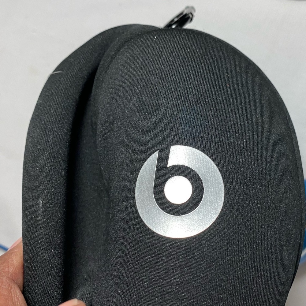 Beats Solo 2  headphones